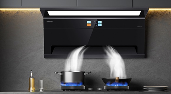 廚間尋雅趣，科恩煙灶勾勒烹飪自在時光